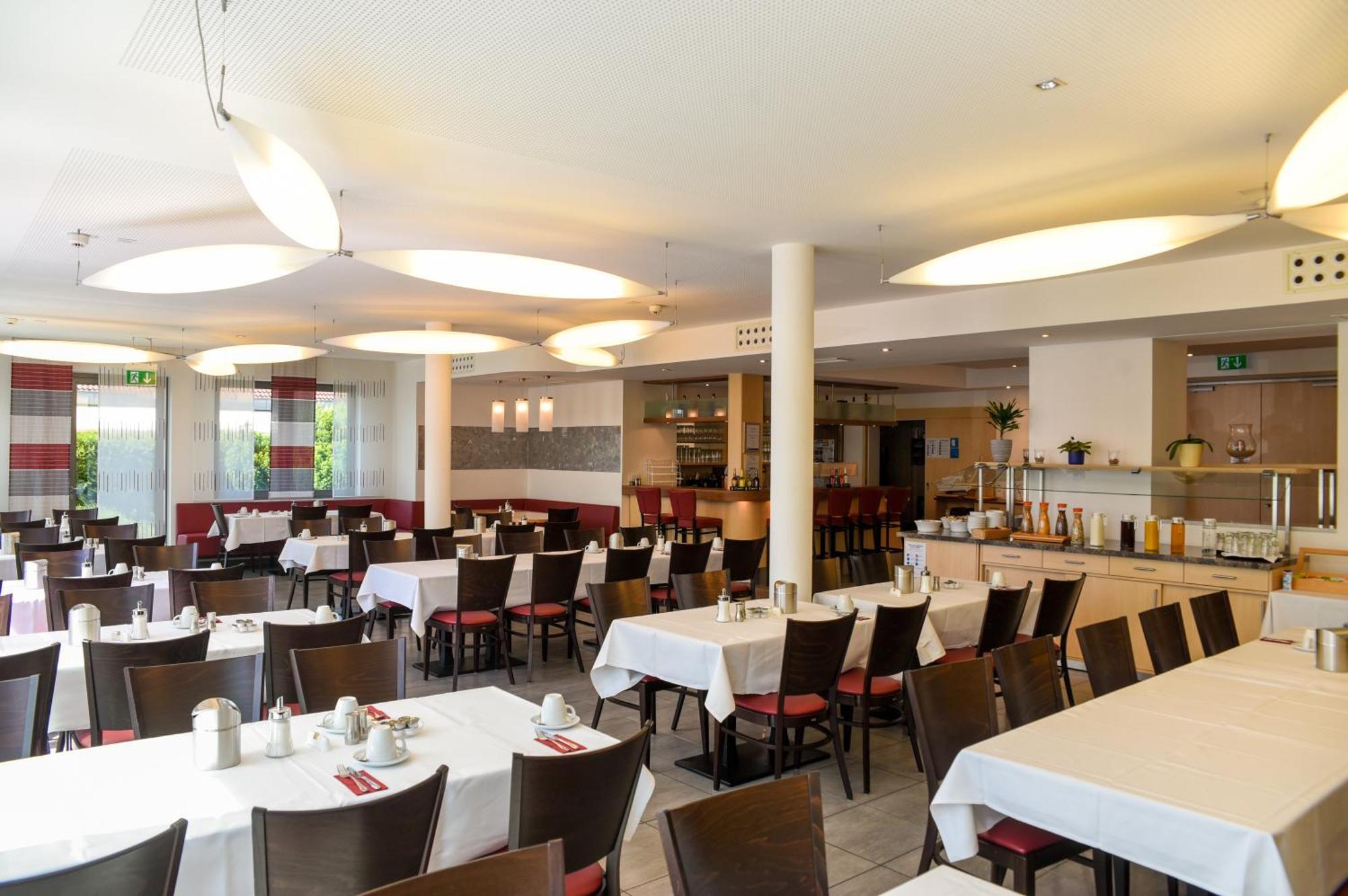 Hotel Nuernberger Hof Neumarkt in der Oberpfalz Eksteriør billede